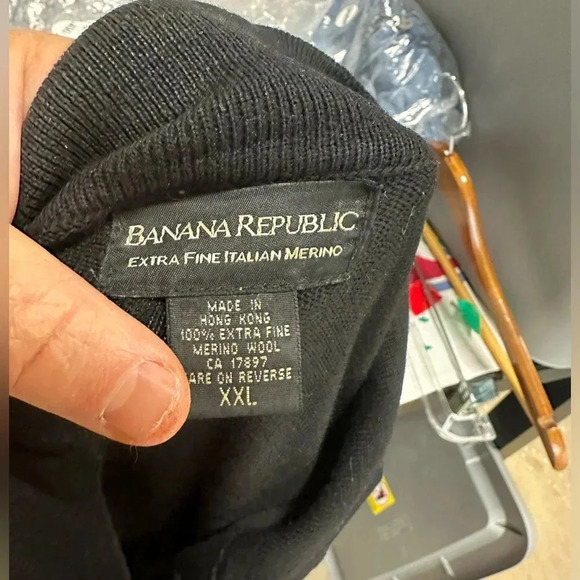 Banana Republic Merino Wool Sweater - Picture 2 of 3